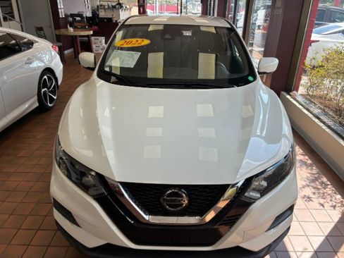 Used 2022 Nissan Rogue Sport S FWD image 6