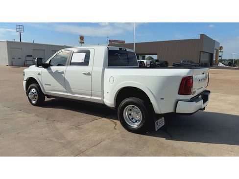 Used 2025 RAM 3500 Longhorn AWD/4WD image 6