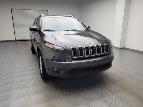 Used 2014 Jeep Cherokee Latitude w/ Comfort/Convenience Group AWD/4WD image 14
