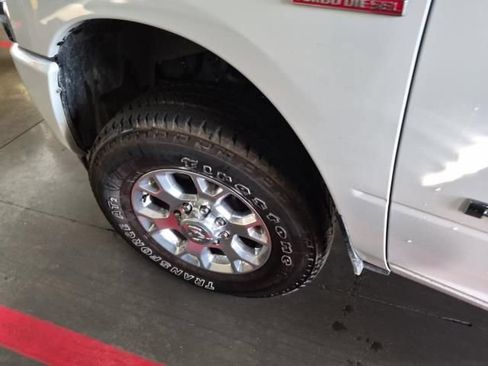 Used 2024 RAM 2500 Laramie w/ Safety Group AWD/4WD image 10