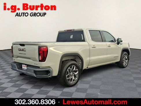 New 2026 GMC Sierra 1500 SLE AWD/4WD image 4
