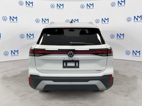 New 2026 Volkswagen Tiguan S image 3