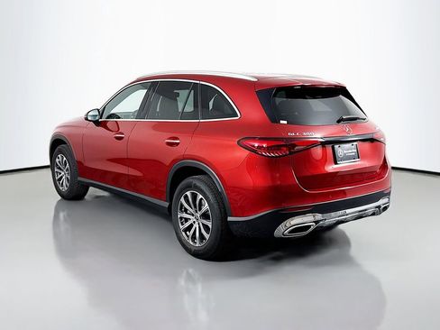 Used 2023 Mercedes-Benz GLC 300 4MATIC image 5