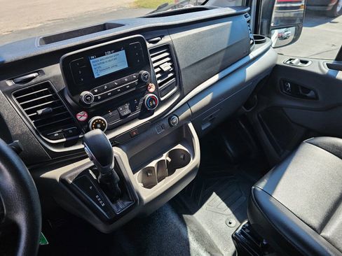 Used 2022 Ford Transit 250 148 High Roof image 17