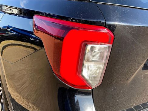 Used 2020 Ford Explorer ST w/ Premium Technology Package AWD/4WD image 29