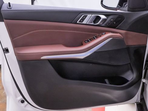 Used 2023 BMW X5 sDrive40i w/ Premium Package image 31