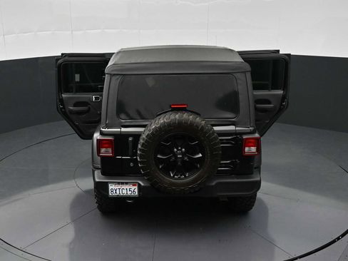Used 2021 Jeep Wrangler Unlimited Sport AWD/4WD image 34