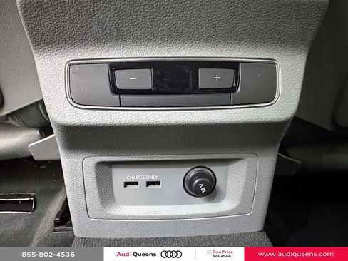 Certified 2023 Audi Q5 2.0T Premium w/ Convenience Package AWD/4WD image 13