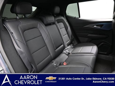 New 2026 Chevrolet Equinox EV LT image 11