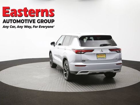 Used 2024 Mitsubishi Outlander SE AWD/4WD image 65
