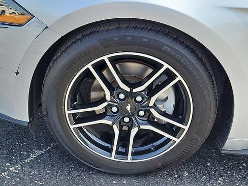 Used 2018 Ford Mustang Premium RWD image 14