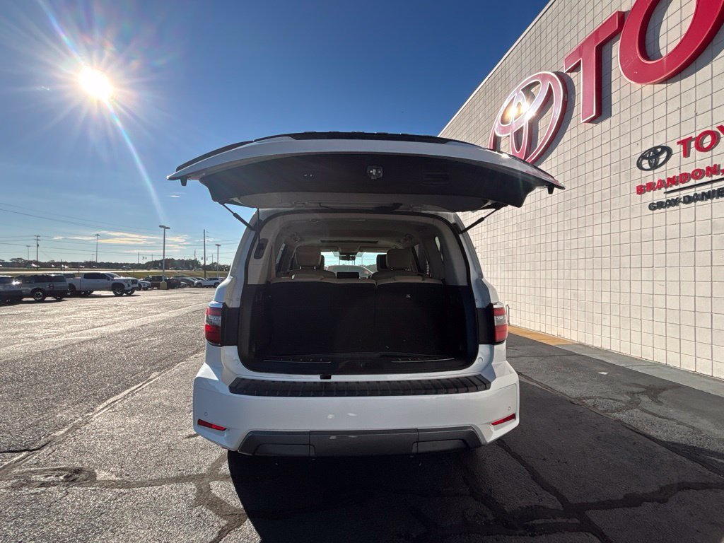 Used 2021 Nissan Armada Platinum w/ Captain's Chairs Package RWD image 36