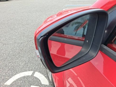 Used 2012 Volkswagen Beetle 2.5 FWD image 15