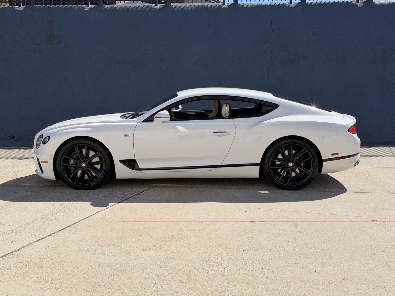 Used 2020 Bentley Continental GT AWD/4WD image 9