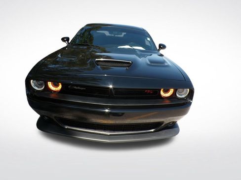 Used 2021 Dodge Challenger R/T Scat Pack RWD image 10