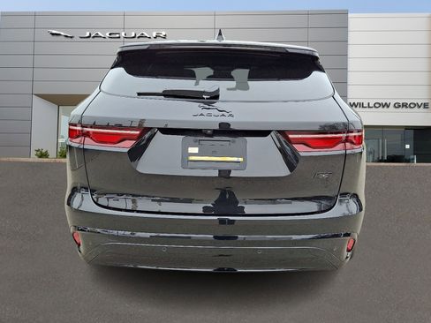 Used 2026 Jaguar F-PACE R-Dynamic S image 7