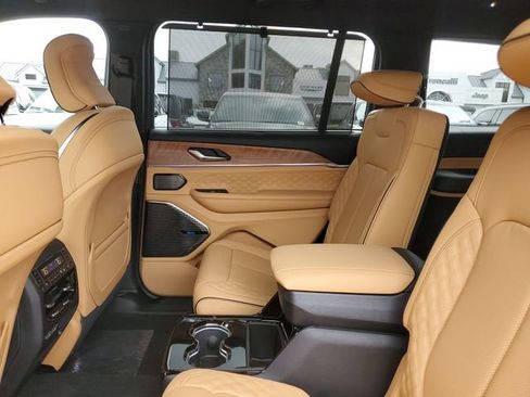 New 2025 Jeep Grand Cherokee L Summit image 14