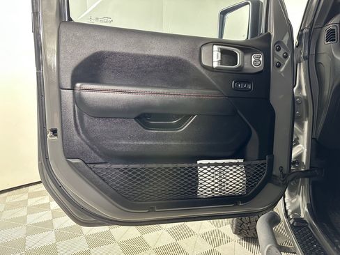 Used 2020 Jeep Wrangler Unlimited Rubicon w/ Dual Top Group image 22