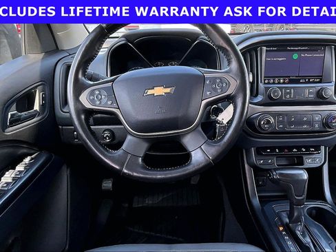 Used 2019 Chevrolet Colorado Z71 AWD/4WD image 5