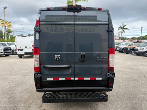 Used 2020 RAM ProMaster 3500 FWD image 4