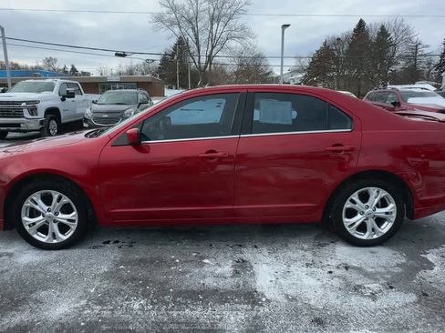 Used 2012 Ford Fusion SE image 5