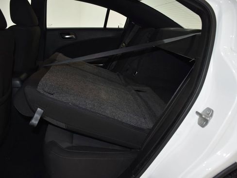 Used 2022 Dodge Charger SXT image 29