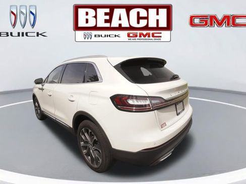 Used 2023 Lincoln Nautilus Reserve AWD/4WD image 5