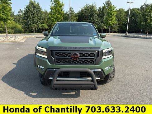Used 2022 Nissan Frontier PRO-4X w/ Technology Package AWD/4WD image 2