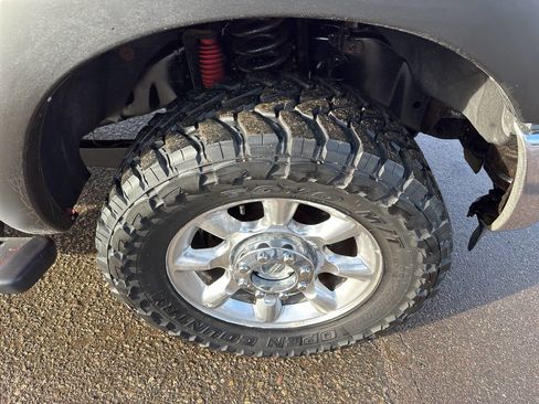 Used 2011 Ford F350 Lariat w/ Lariat Interior Pkg image 10