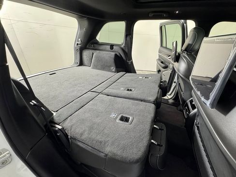 Used 2023 Jeep Grand Cherokee Overland w/ Rear Seat Video Group I image 29