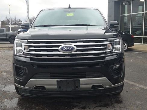 Used 2021 Ford Expedition XLT image 17