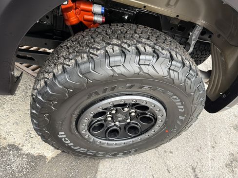 New 2025 Ford F150 Raptor AWD/4WD image 12