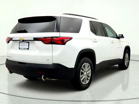 Used 2023 Chevrolet Traverse LT w/ LPO, Cargo Package AWD/4WD image 5