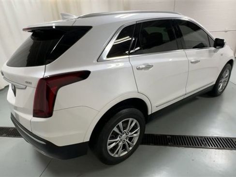 Used 2022 Cadillac XT5 Premium Luxury image 8