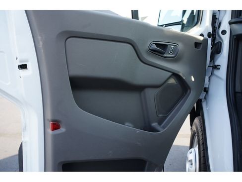 Used 2023 Ford Transit 250 Low Roof AWD w/ Exterior Upgrade Package image 14