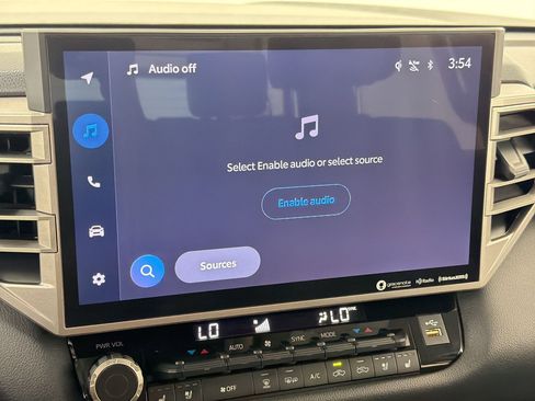 Used 2023 Toyota Tundra Limited w/ Power Package AWD/4WD image 24