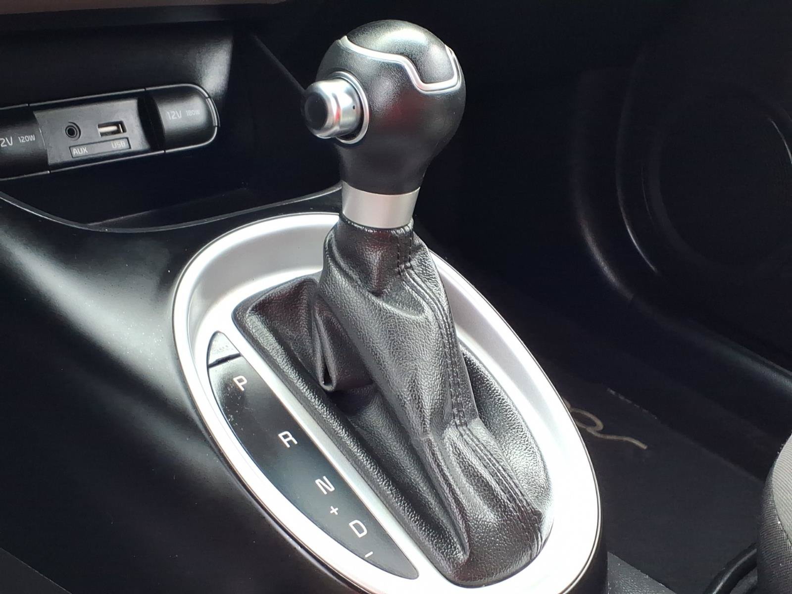 Used 2015 Kia Soul FWD image 14