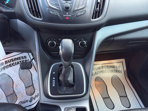 Used 2013 Ford Escape SE w/ Class II Trailer Tow Pkg image 15