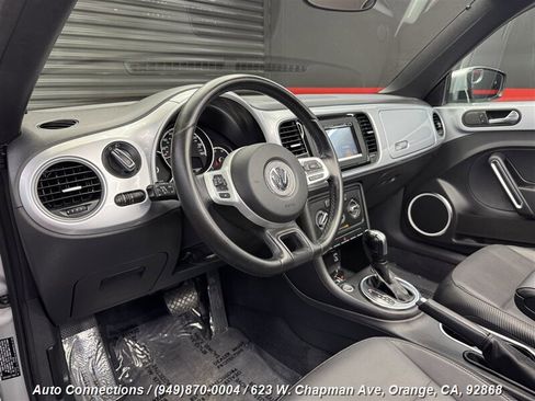 Used 2013 Volkswagen Beetle 2.5 image 15