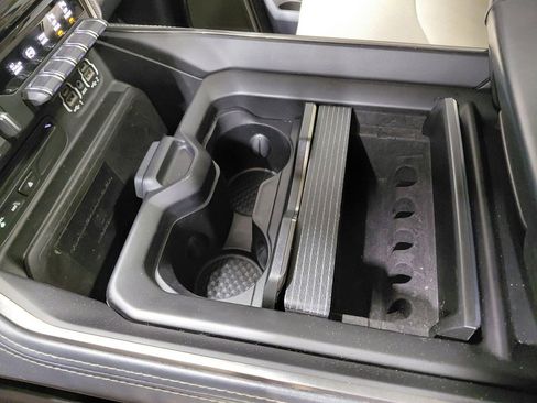 Used 2019 RAM 2500 Limited image 44