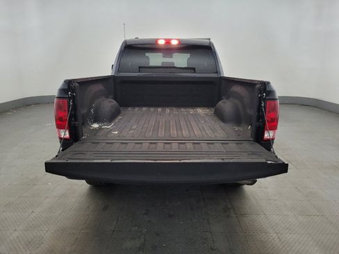 Used 2019 RAM 1500 Express w/ Express Value Package AWD/4WD image 29