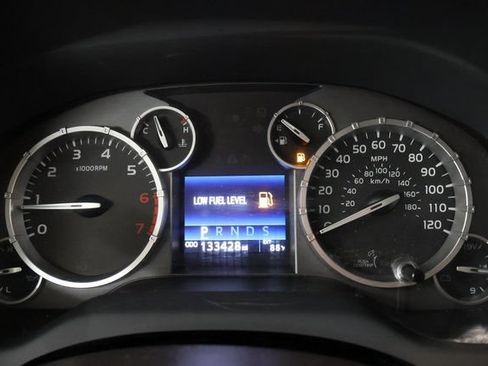Used 2015 Toyota Tundra Limited w/ Limited Premium Package AWD/4WD image 18