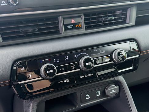 New 2026 Honda Pilot Sport image 15