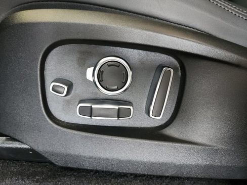 Used 2023 Jaguar F-PACE S AWD/4WD image 12