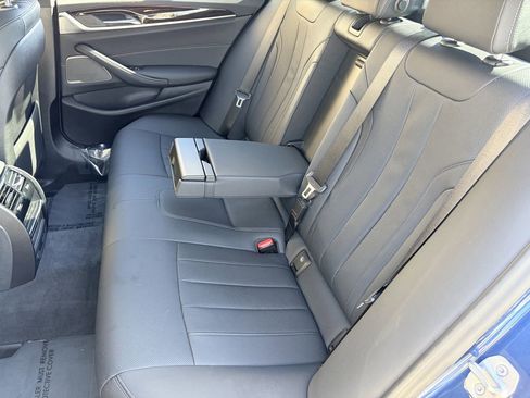 Used 2023 BMW 540i w/ M Sport Package image 17