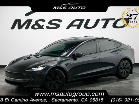 Used 2025 Tesla Model 3 Long Range RWD image 1