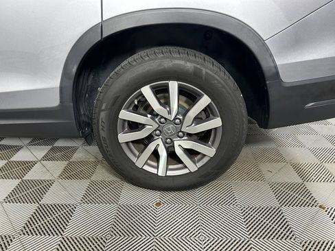 Used 2021 Honda Pilot EX image 19