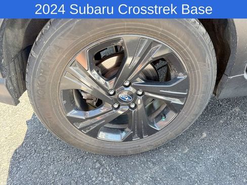 Used 2024 Subaru Crosstrek 2.0i AWD/4WD image 9