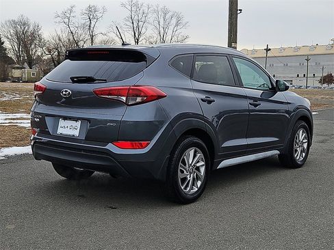 Used 2017 Hyundai Tucson SE image 7