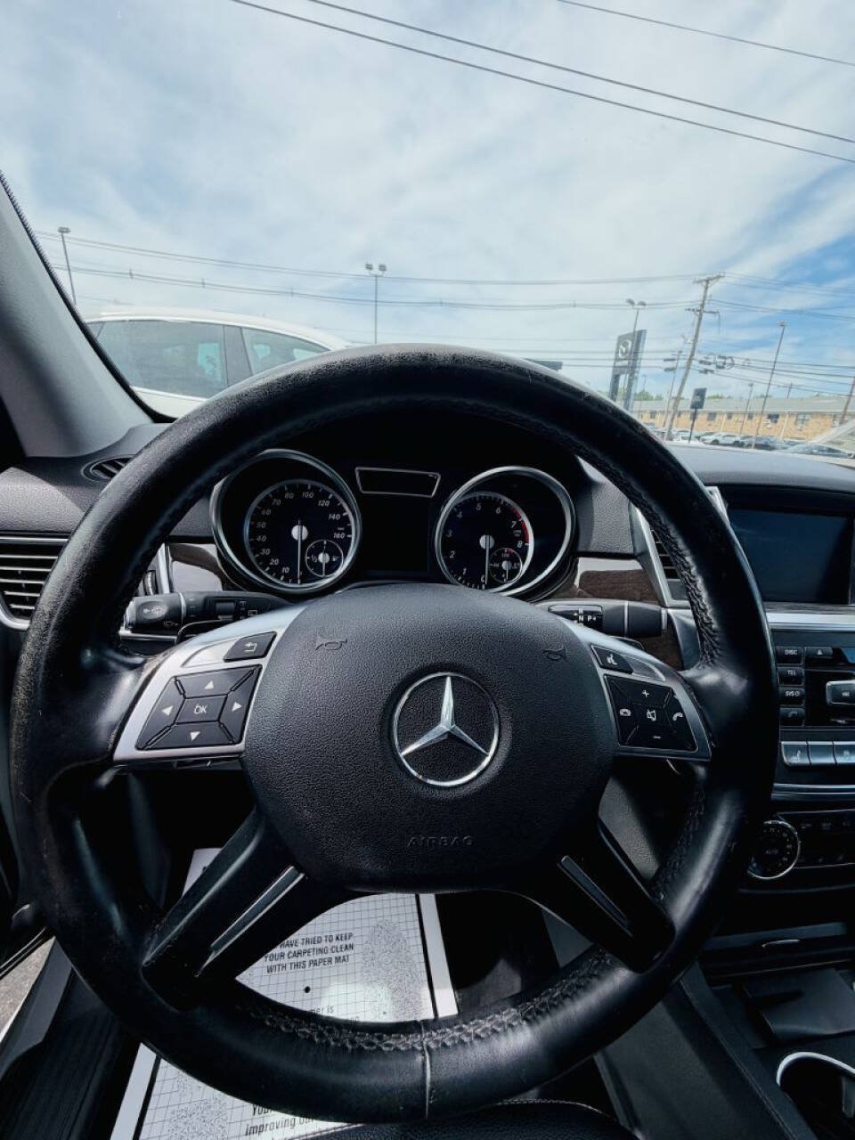 Used 2015 Mercedes-Benz ML 350 4MATIC w/ Premium 1 Package image 15